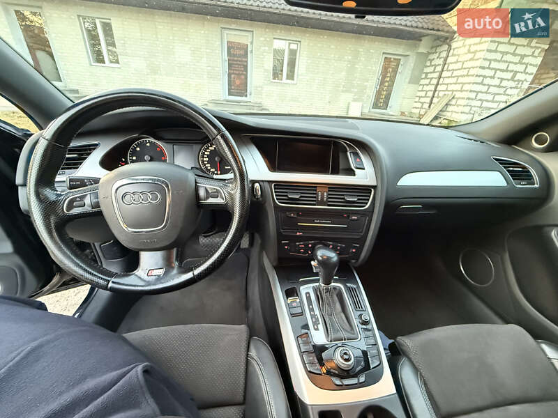 Універсал Audi A4 2011 в Богодухіву