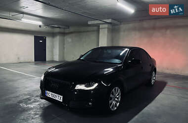 Седан Audi A4 2012 в Львове
