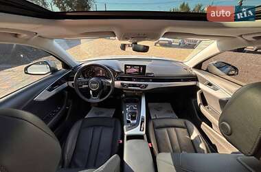 Седан Audi A4 2017 в 