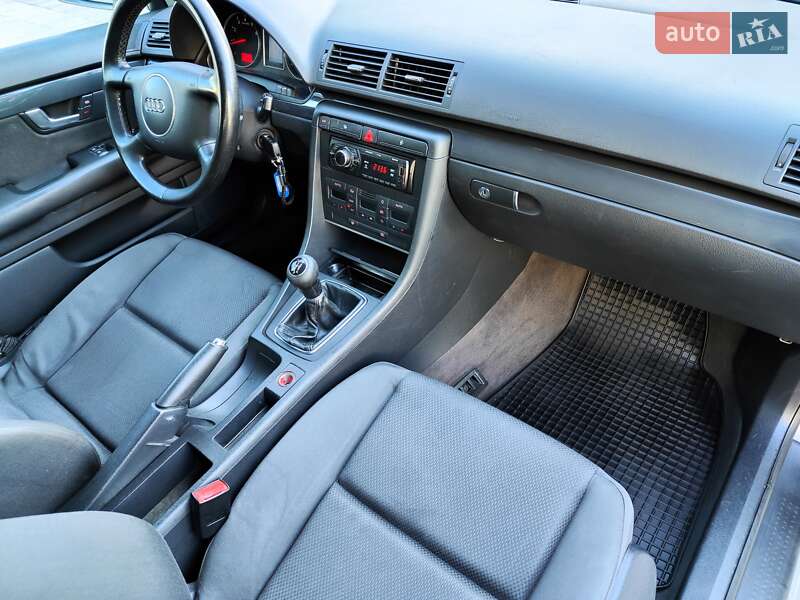 Универсал Audi A4 2004 в Киеве