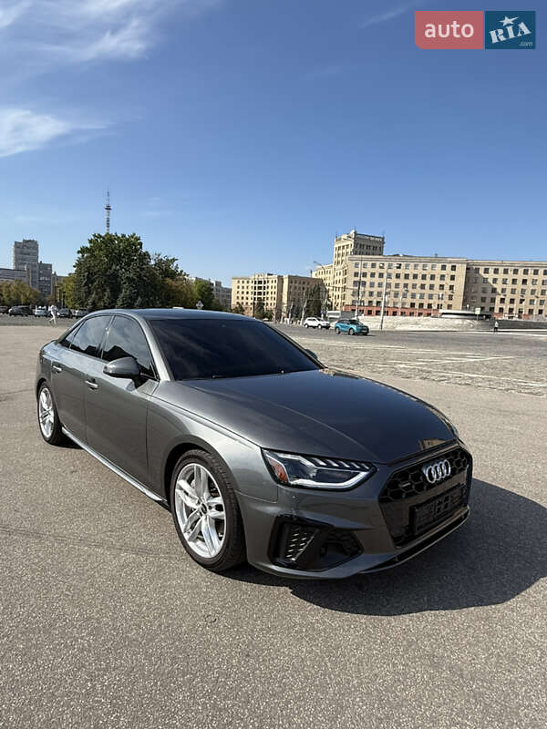 Седан Audi A4 2023 в Харькове