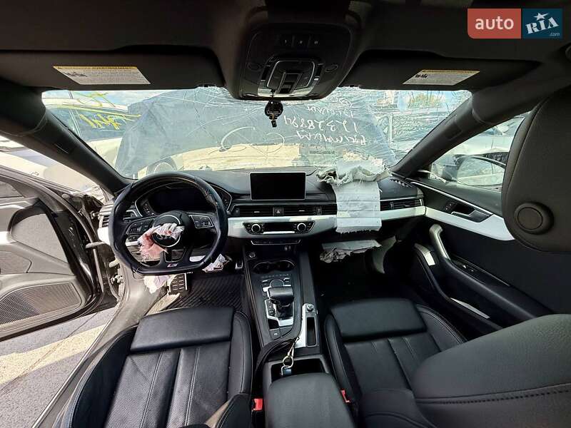 Седан Audi A4 2017 в Києві