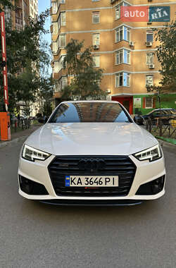 Седан Audi A4 2016 в 