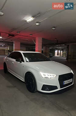 Седан Audi A4 2016 в 