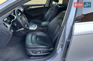 Седан Audi A4 2015 в 