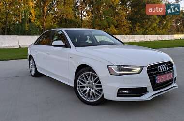 Седан Audi A4 2015 в 