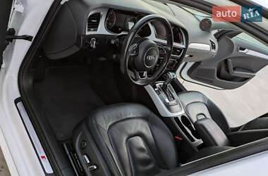 Седан Audi A4 2015 в 