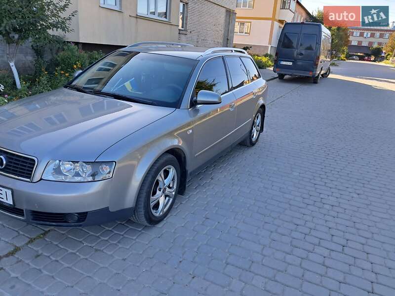 Универсал Audi A4 2001 в Чемеровцах