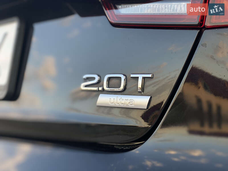 Седан Audi A4 2016 в Тернополе