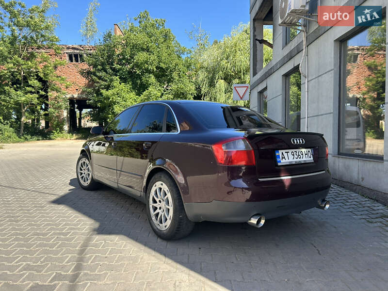 Седан Audi A4 2002 в Коломые