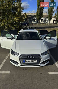 Седан Audi A4 2018 в 