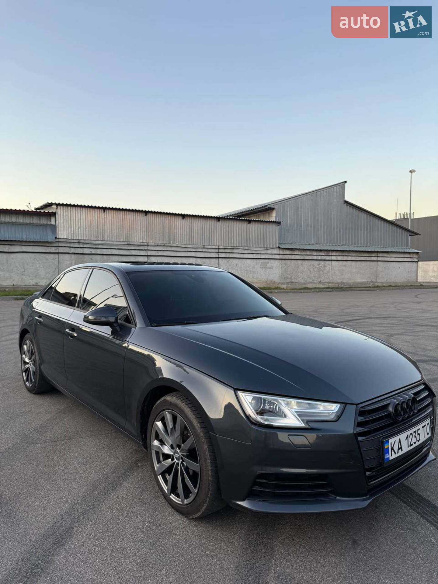 2017 Audi A4 - мініатюра 2