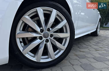 Седан Audi A4 2018 в 
