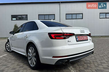 Седан Audi A4 2018 в 