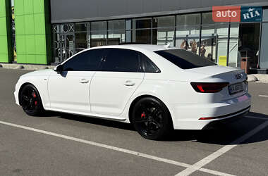 Седан Audi A4 2017 в 