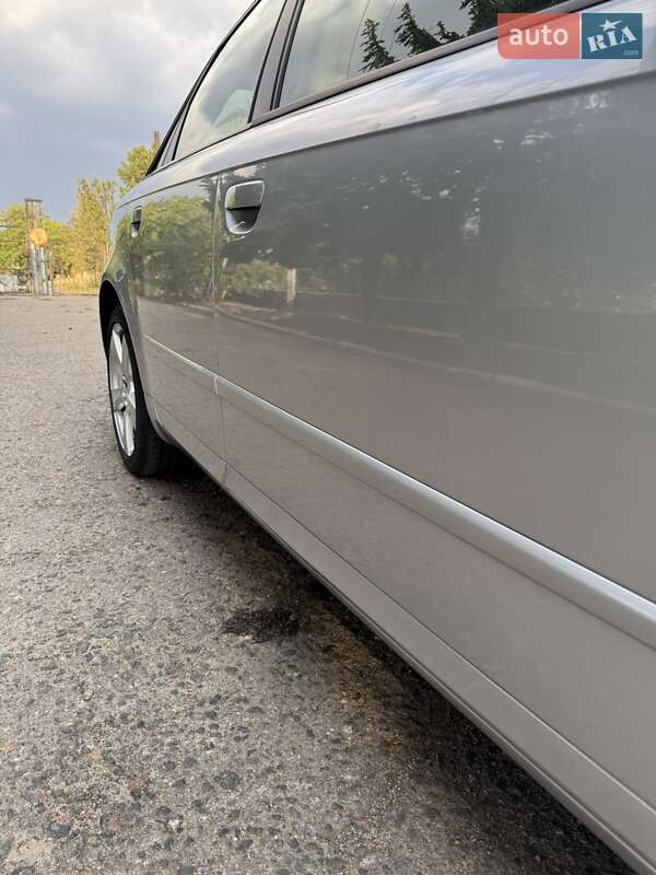 Седан Audi A4 2005 в Вознесенске