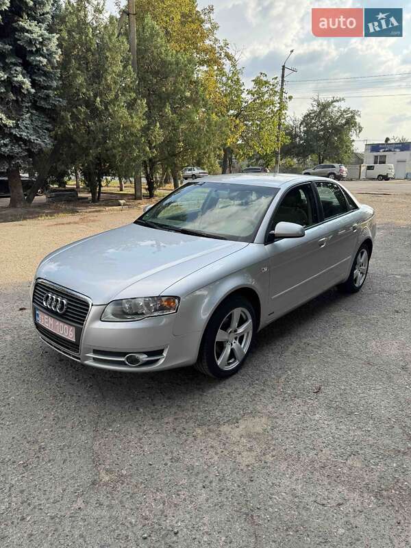 Седан Audi A4 2005 в Вознесенске