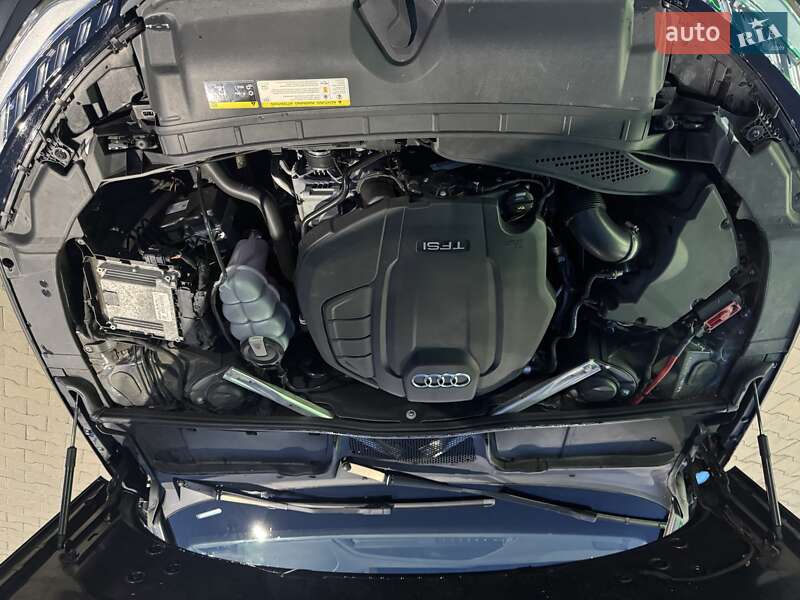 Седан Audi A4 2021 в Києві