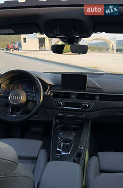 Седан Audi A4 2018 в 