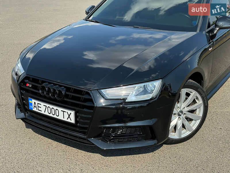 Audi A4 2018