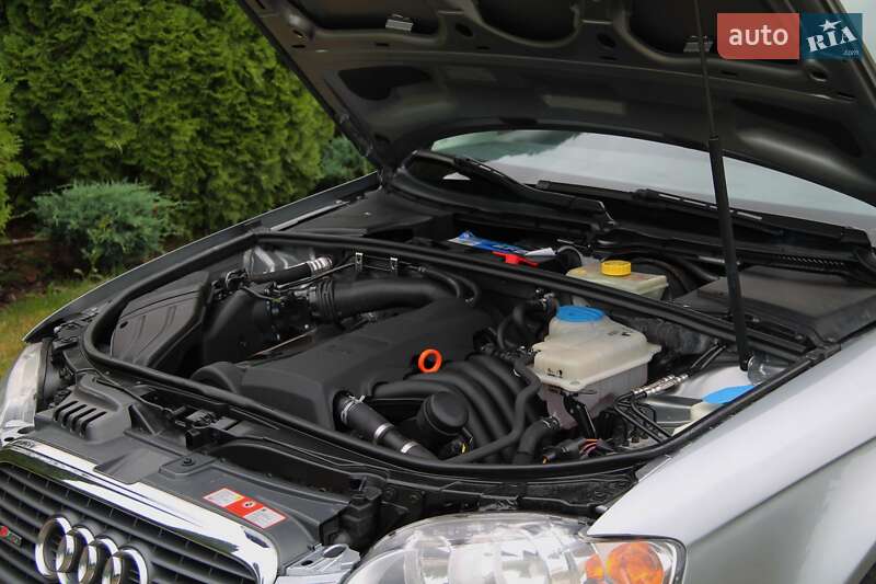 Седан Audi A4 2006 в Сарнах
