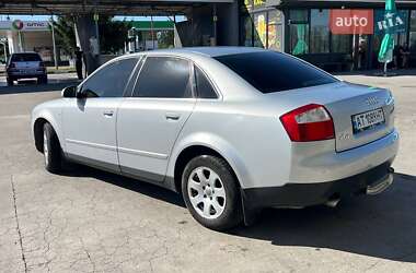 Седан Audi A4 2001 в 