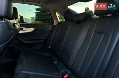 Седан Audi A4 2016 в 
