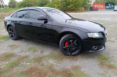Седан Audi A4 2010 в Ладыжине