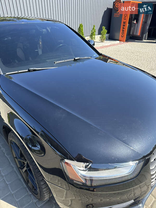 Седан Audi A4 2013 в Кропивницькому