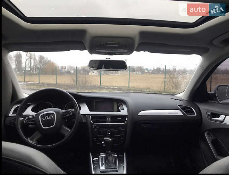 Седан Audi A4 2011 в Новомосковске