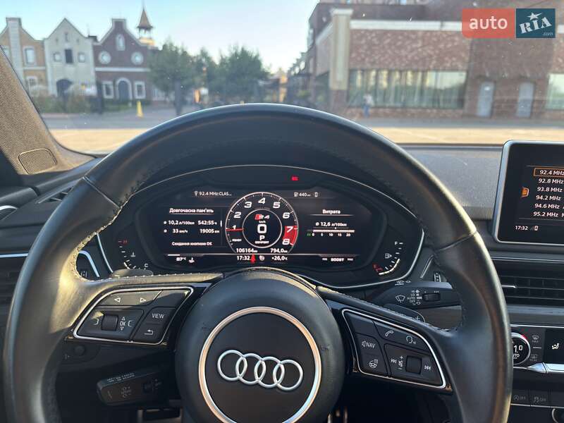 Седан Audi A4 2017 в Киеве