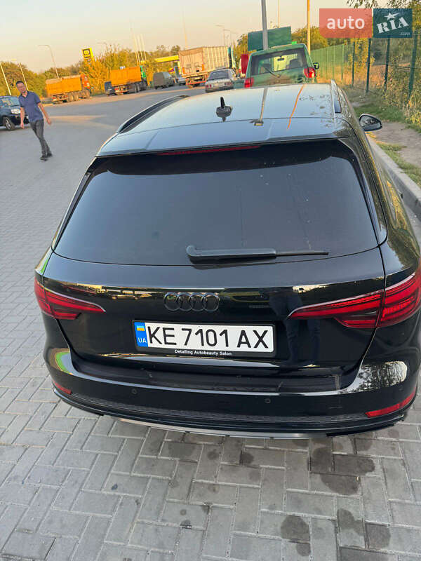 Універсал Audi A4 2019 в Павлограді