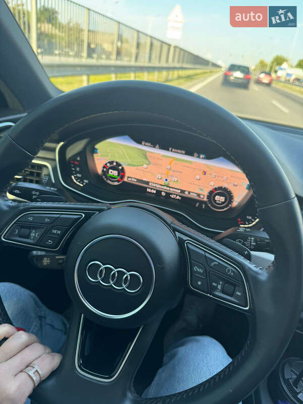 Універсал Audi A4 2019 в Павлограді