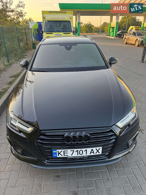 Універсал Audi A4 2019 в Павлограді
