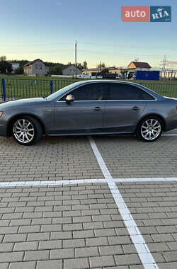 Седан Audi A4 2012 в 
