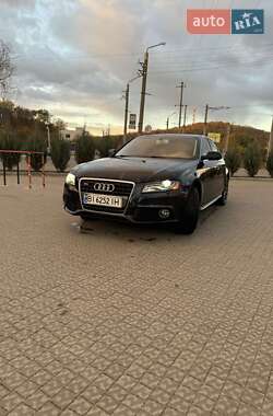 Седан Audi A4 2011 в Полтаве