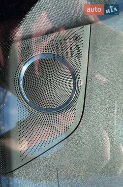 Седан Audi A4 2015 в 