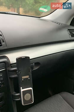 Седан Audi A4 2006 в 