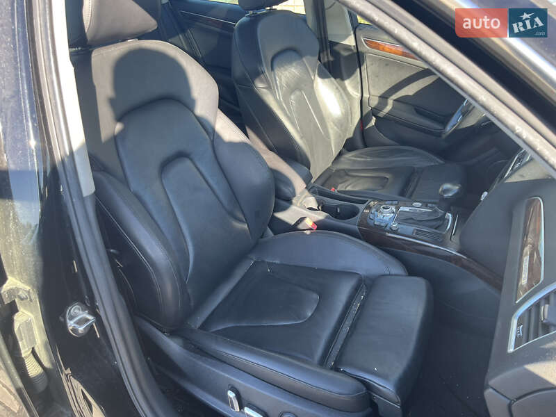 Седан Audi A4 2014 в Львове
