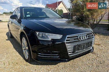 Седан Audi A4 2018 в 
