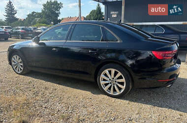 Седан Audi A4 2018 в 