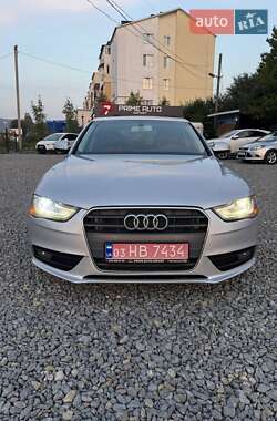 Седан Audi A4 2012 в 