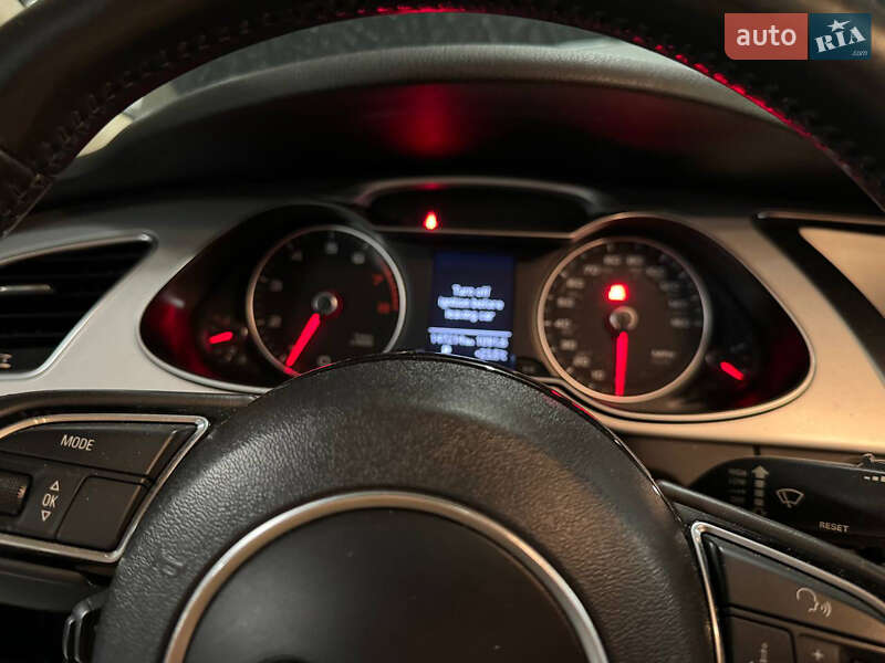 Седан Audi A4 2015 в Киеве