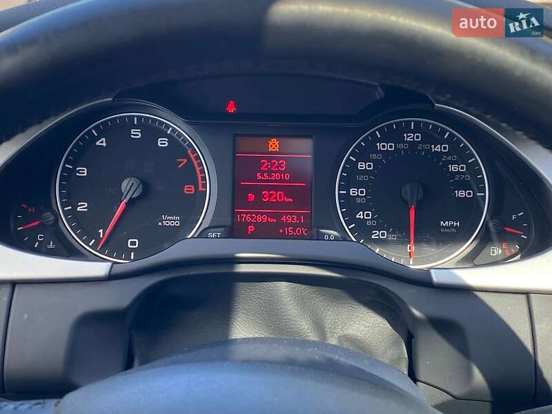 Седан Audi A4 2011 в Києві
