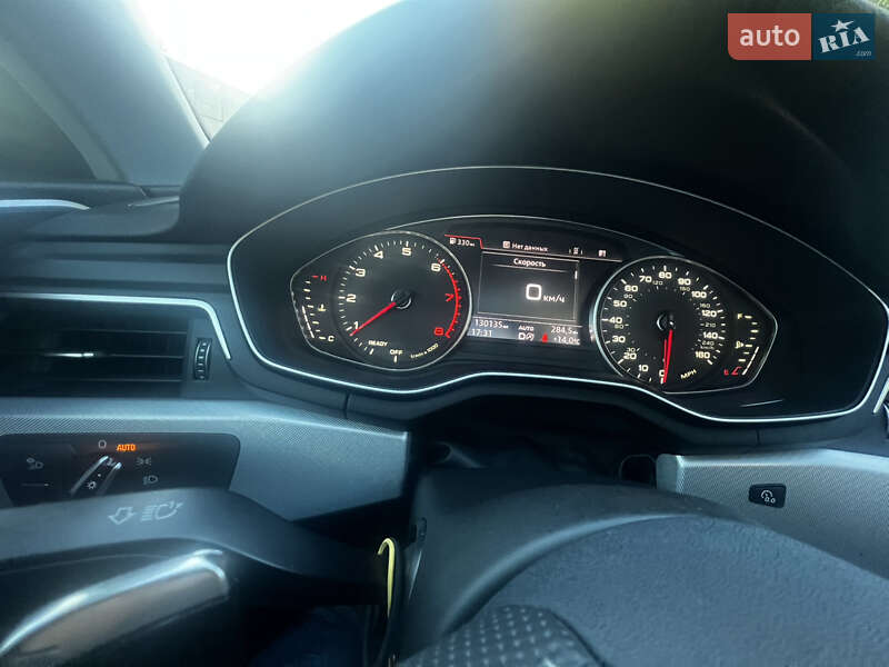Седан Audi A4 2015 в Вышгороде