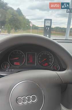 Универсал Audi A4 2002 в Гайсине