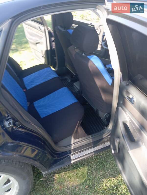 Седан Audi A4 1999 в Турбовом фото 25 Седан Audi A4 1999 в Турбовом