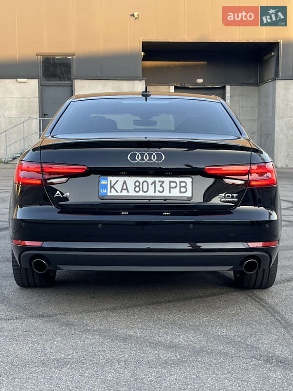 Седан Audi A4 2016 в Киеве