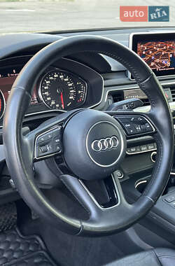Седан Audi A4 2016 в 