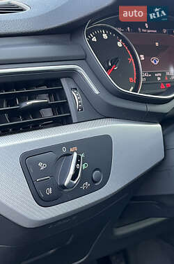 Седан Audi A4 2016 в 